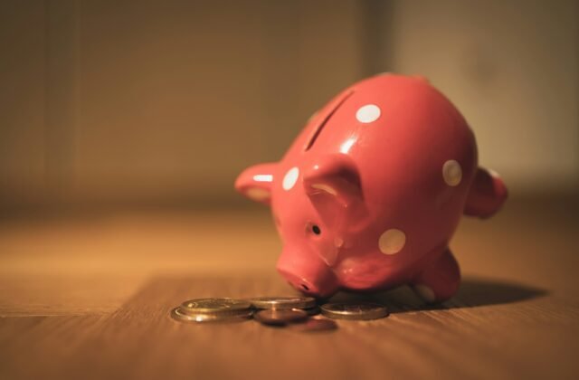 Reserva de emergência: quanto guardar e onde deixar o dinheiro